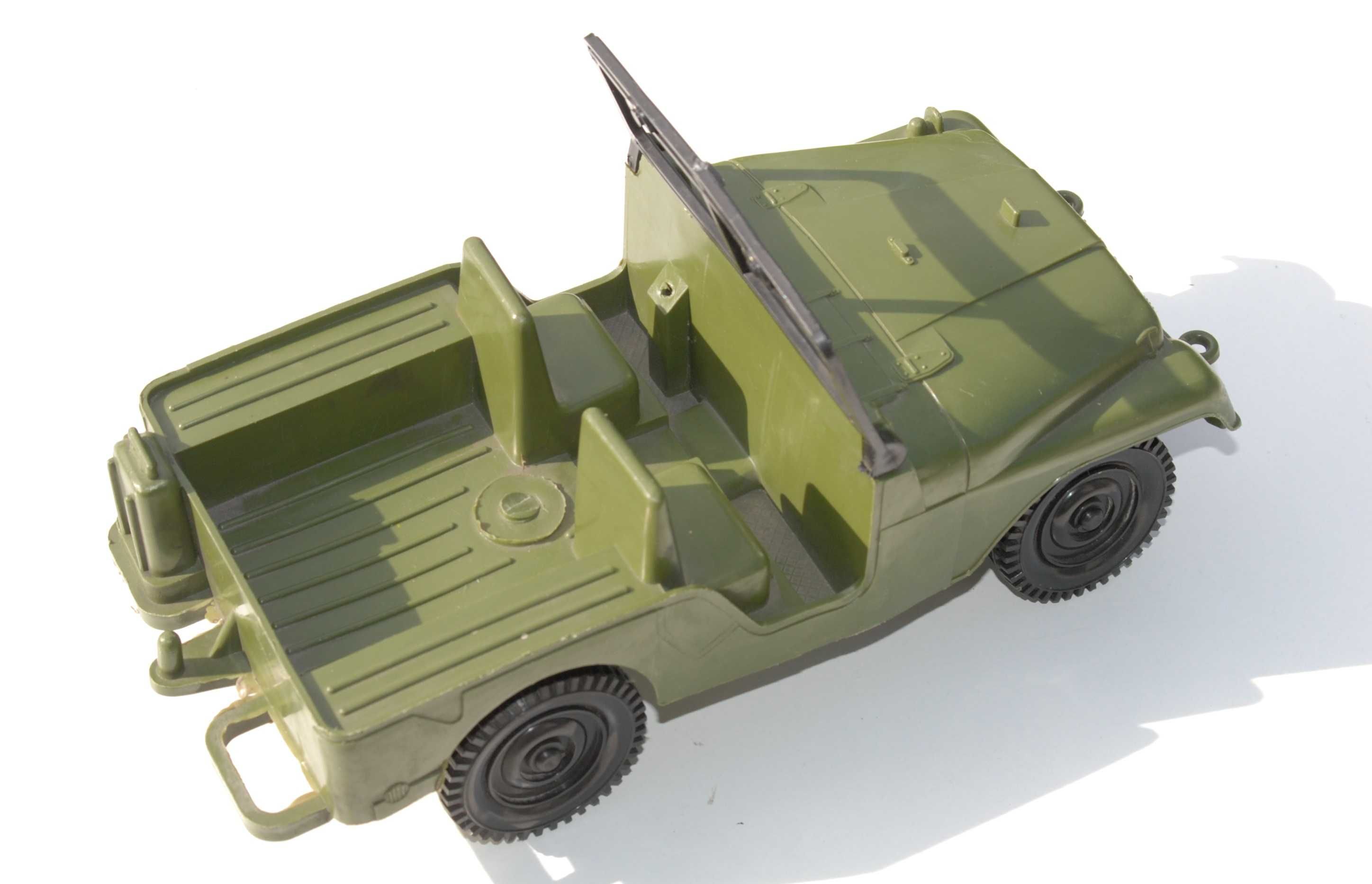 Stara zabawka samochód plastikowy duży Jeep Uaz Gaz antyk unikat