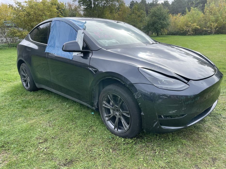 Tesla Y 2025 Long Range Dual Motor 7 місць
