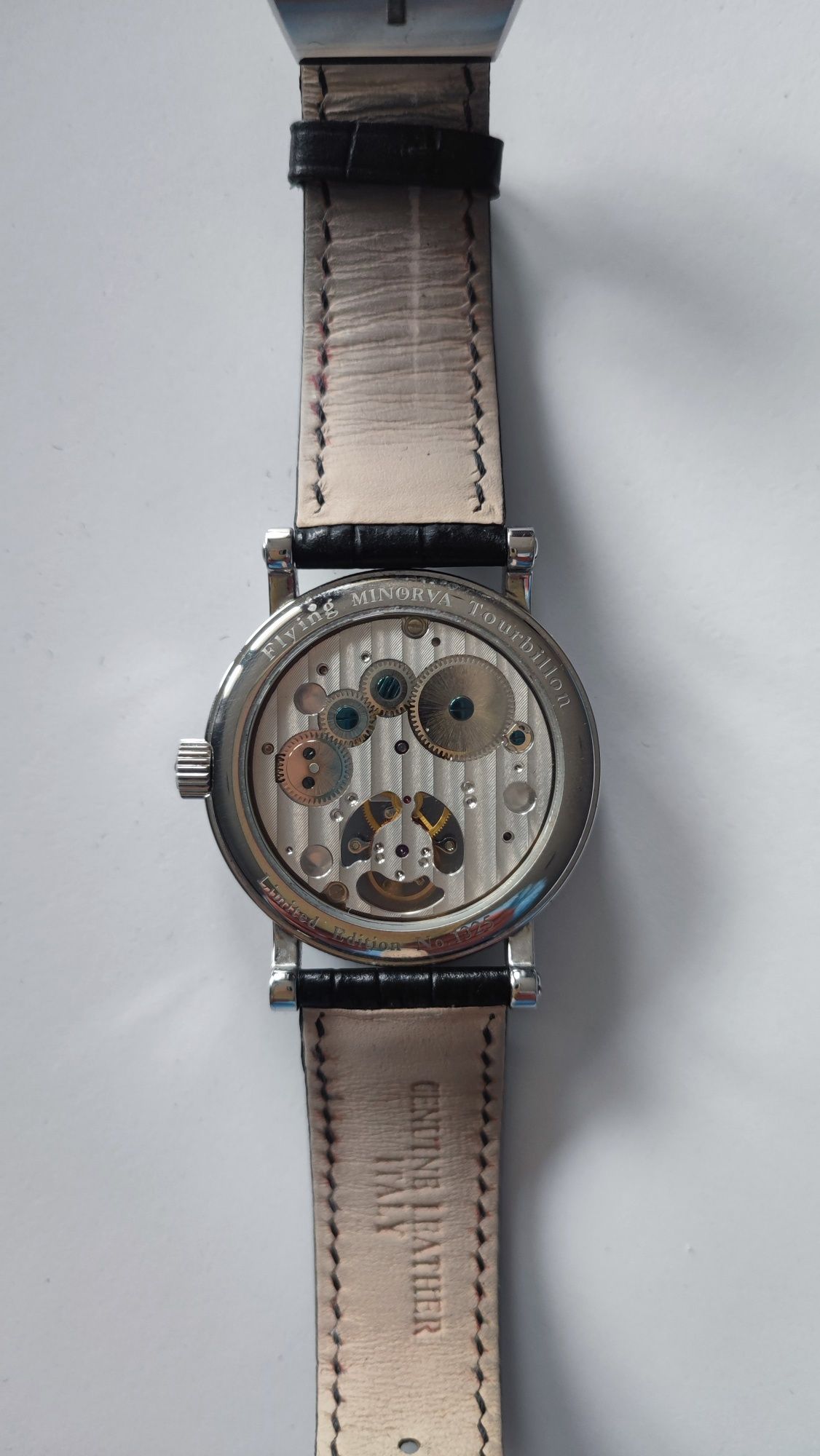 Zegarek tourbillon