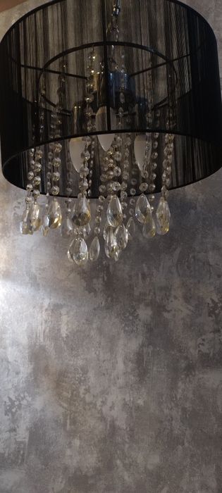 Żyrandole i lampa Essence czarne