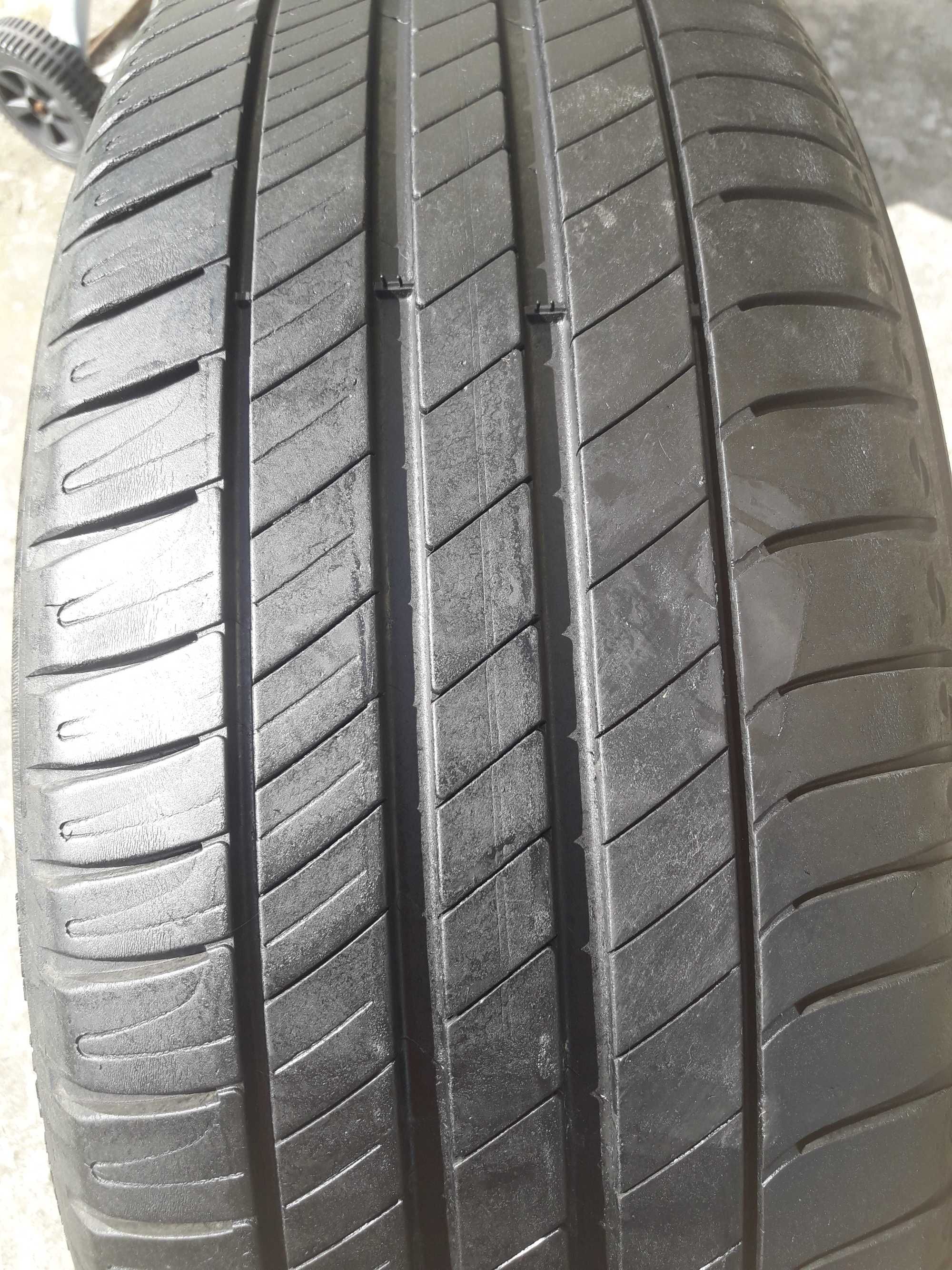 Lato Michelin 205/55 R17 6mm