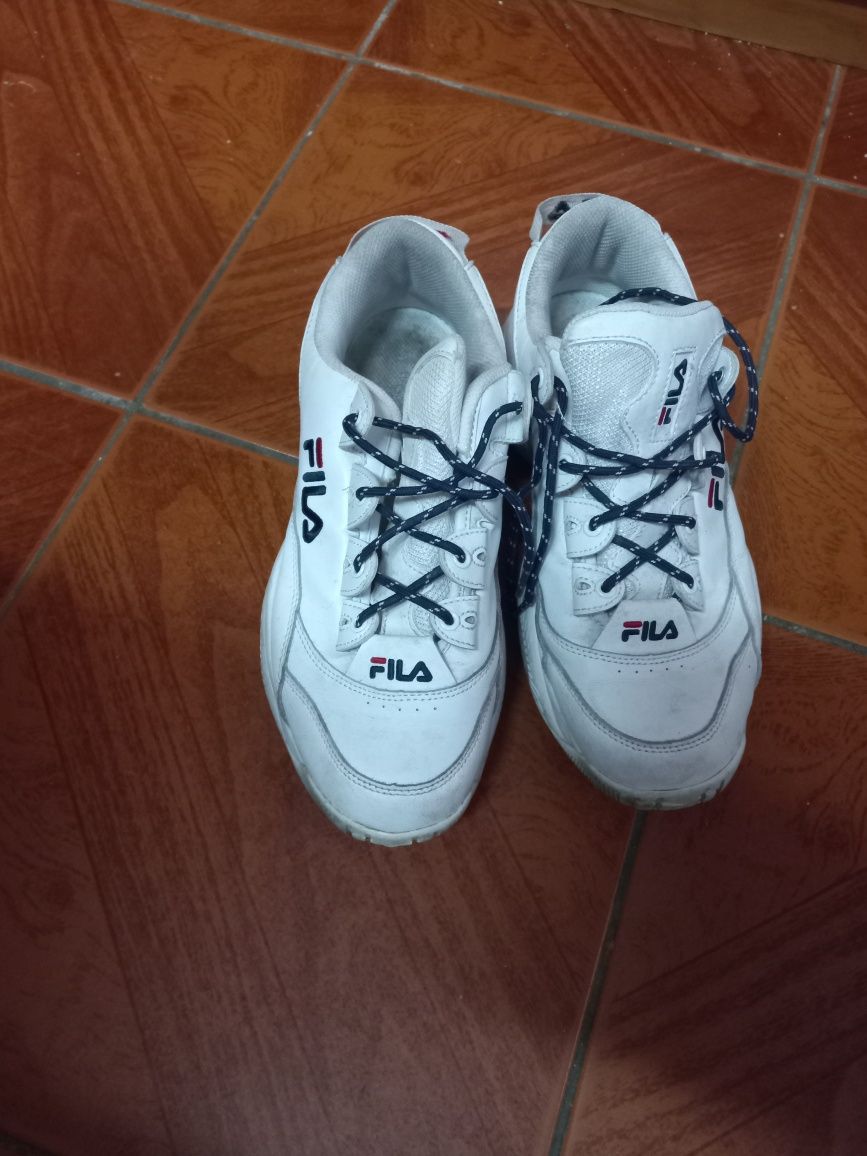 2 pares de sapatilhas puma fila