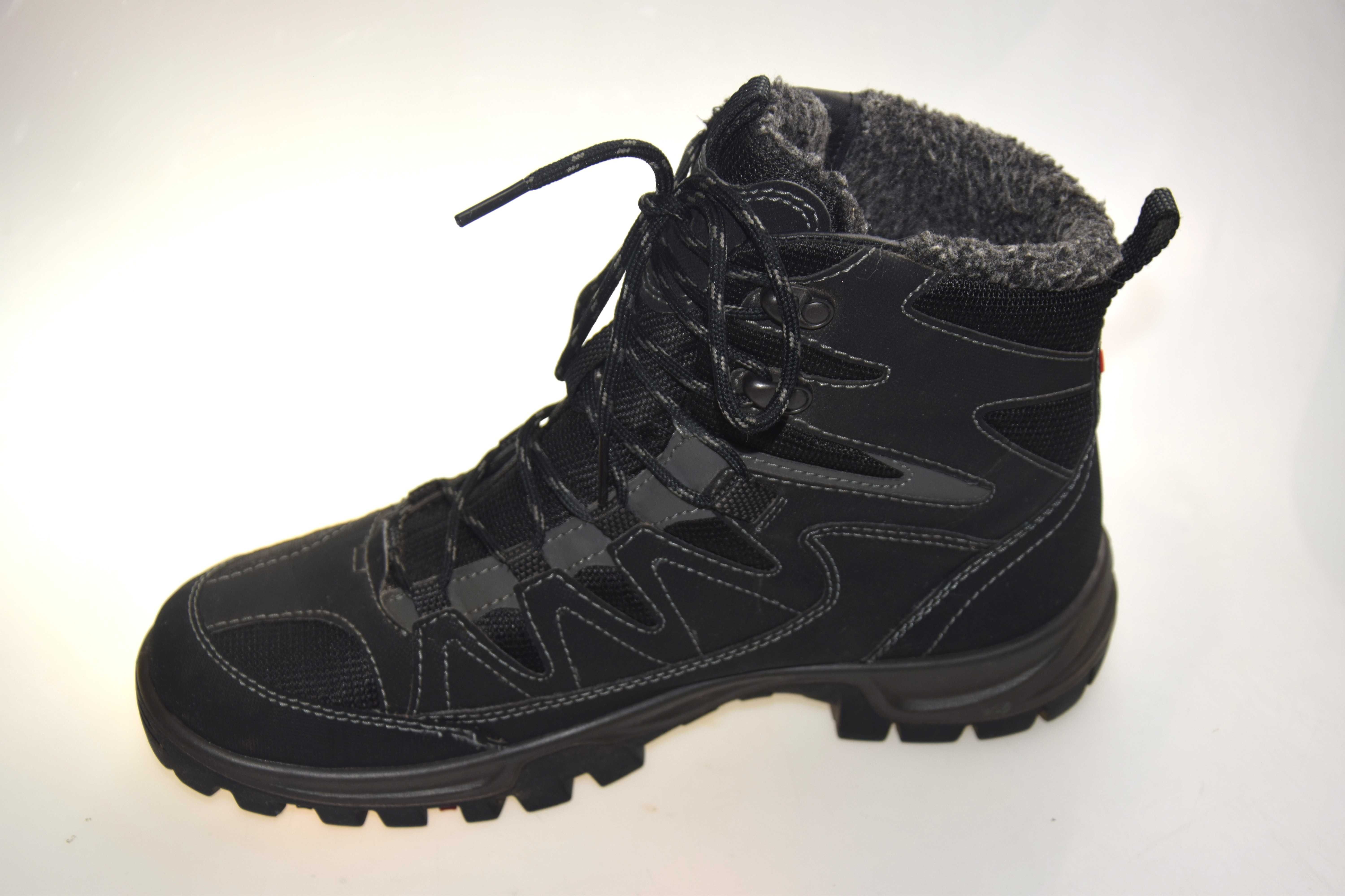 Trapery ECCO - Xpedition III  r.42