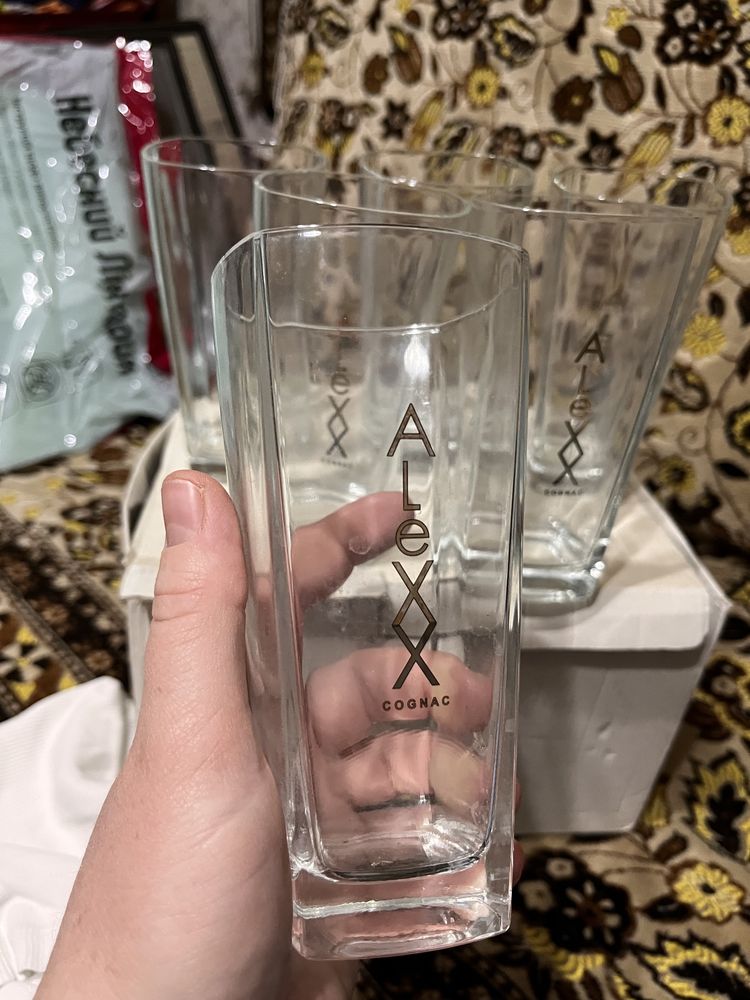 Продам брендовые стаканы ALEXX