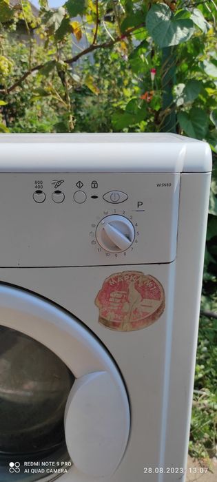 Стиральная машина indesit Wisn80 по запчастям.