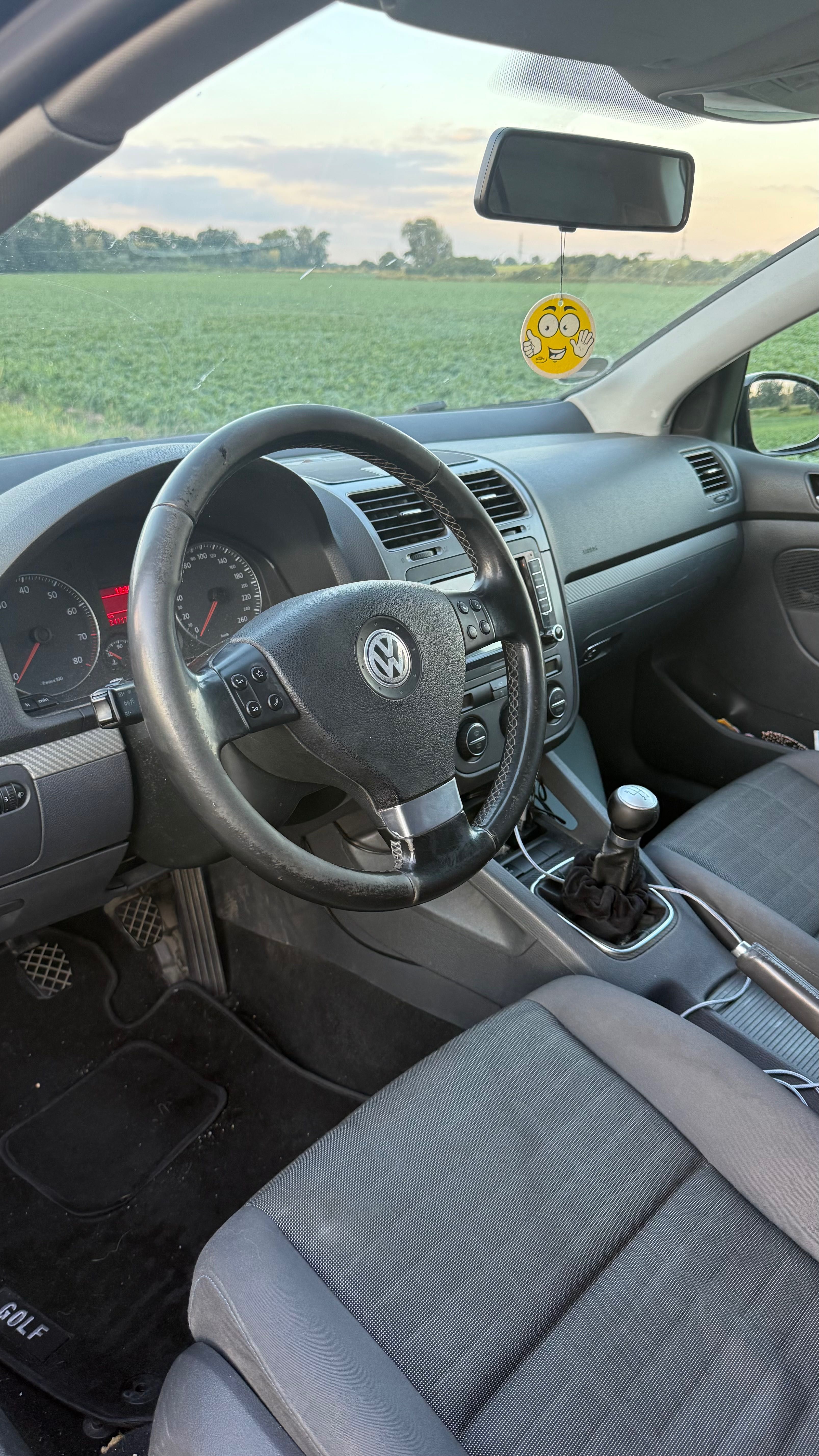Volkswagen Golf 5 1.6 mpi
