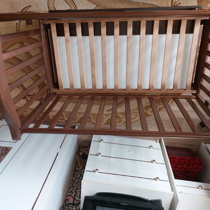 Дитяче ліжечко Veres