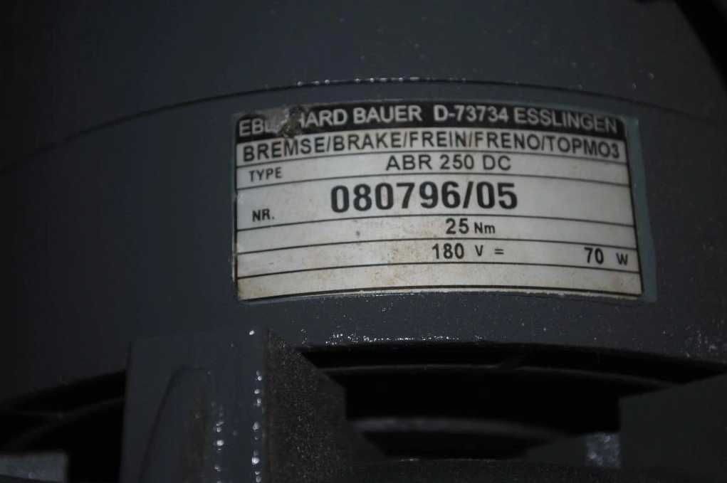 Silnik 2.2kw. 930obr./min.Hamulec, BAUER!
