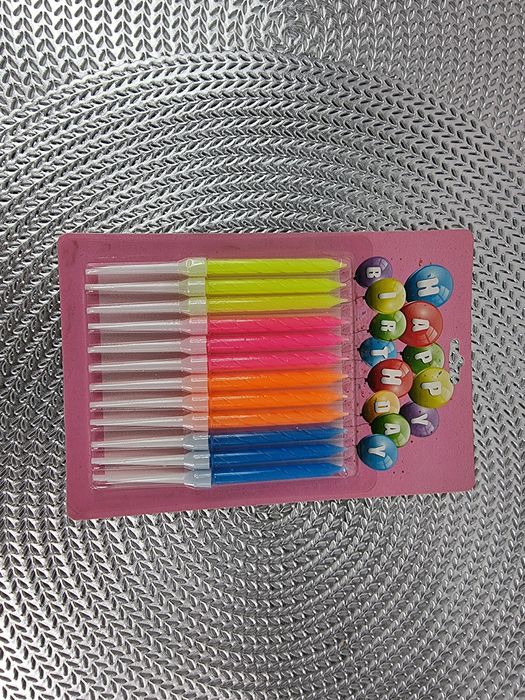 Świeczki urodzinowe kolorowe na tort ozdobne do dekoracji