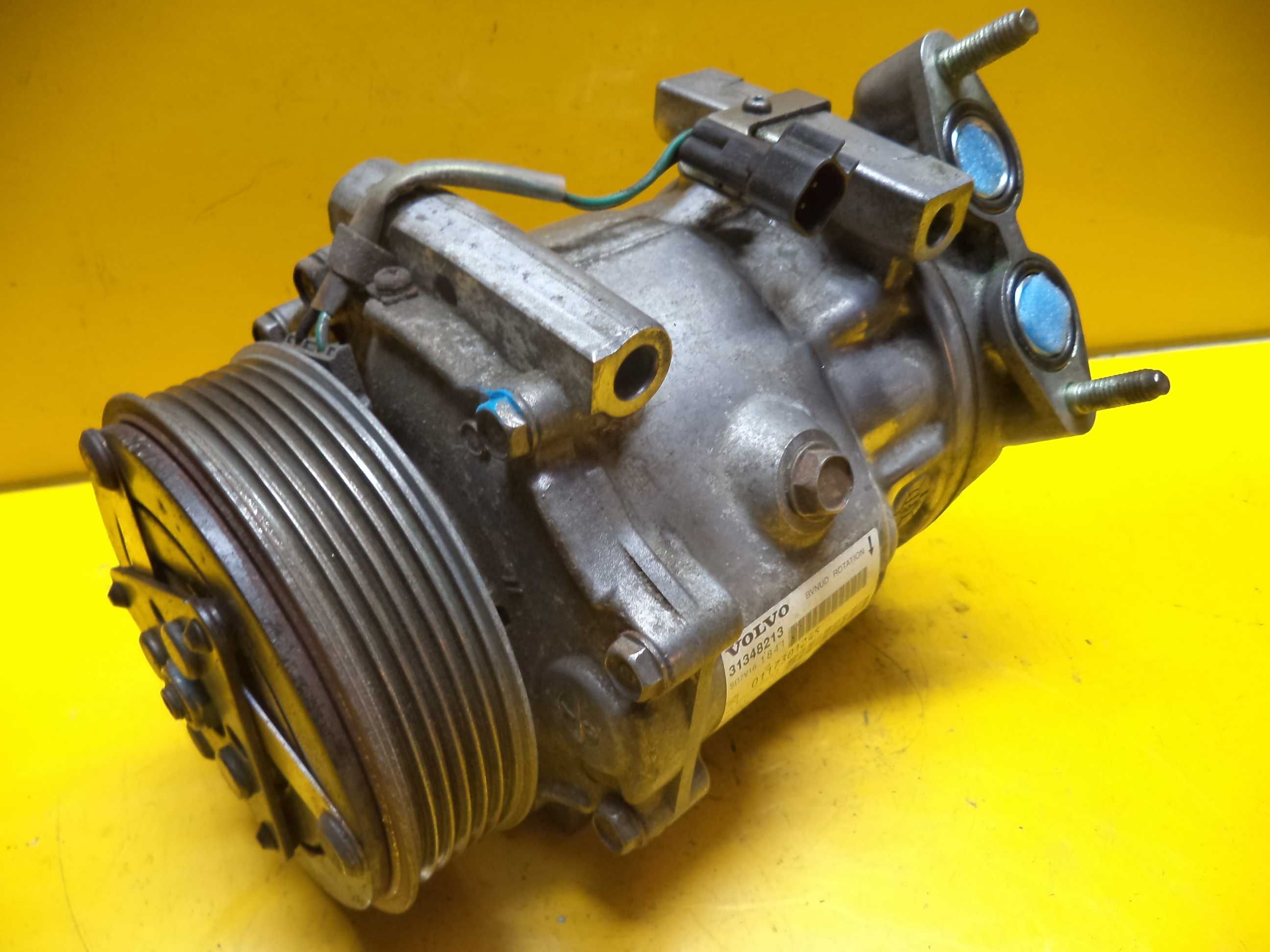 Компрессор кондиционера Volvo V50 Volvo V70 Volvo S60 (1,6 D) з 07-13