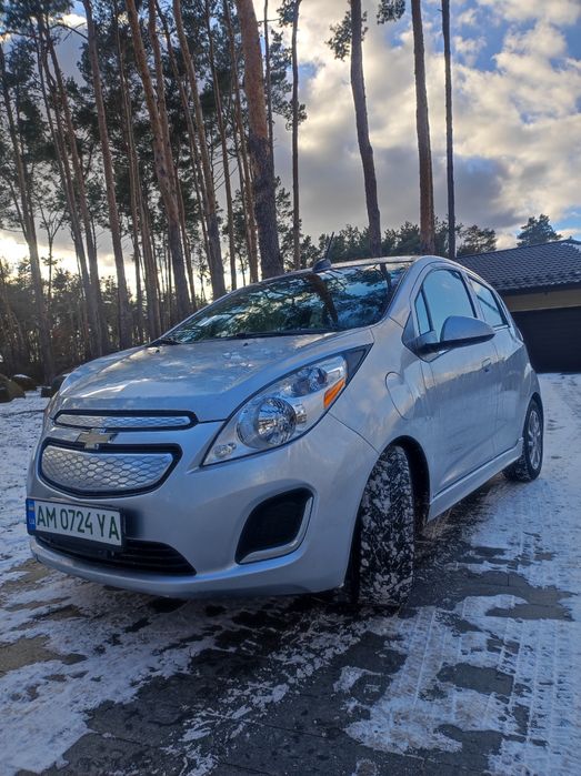 Шевроле спарк EV электро
