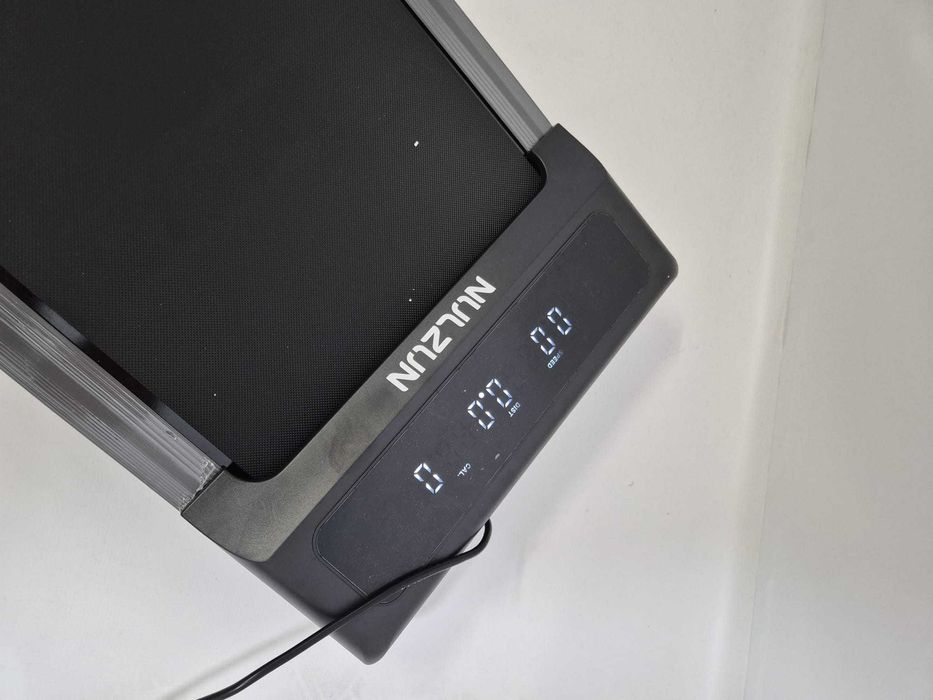 Nulzun domowa bieżnia - uszkodzona