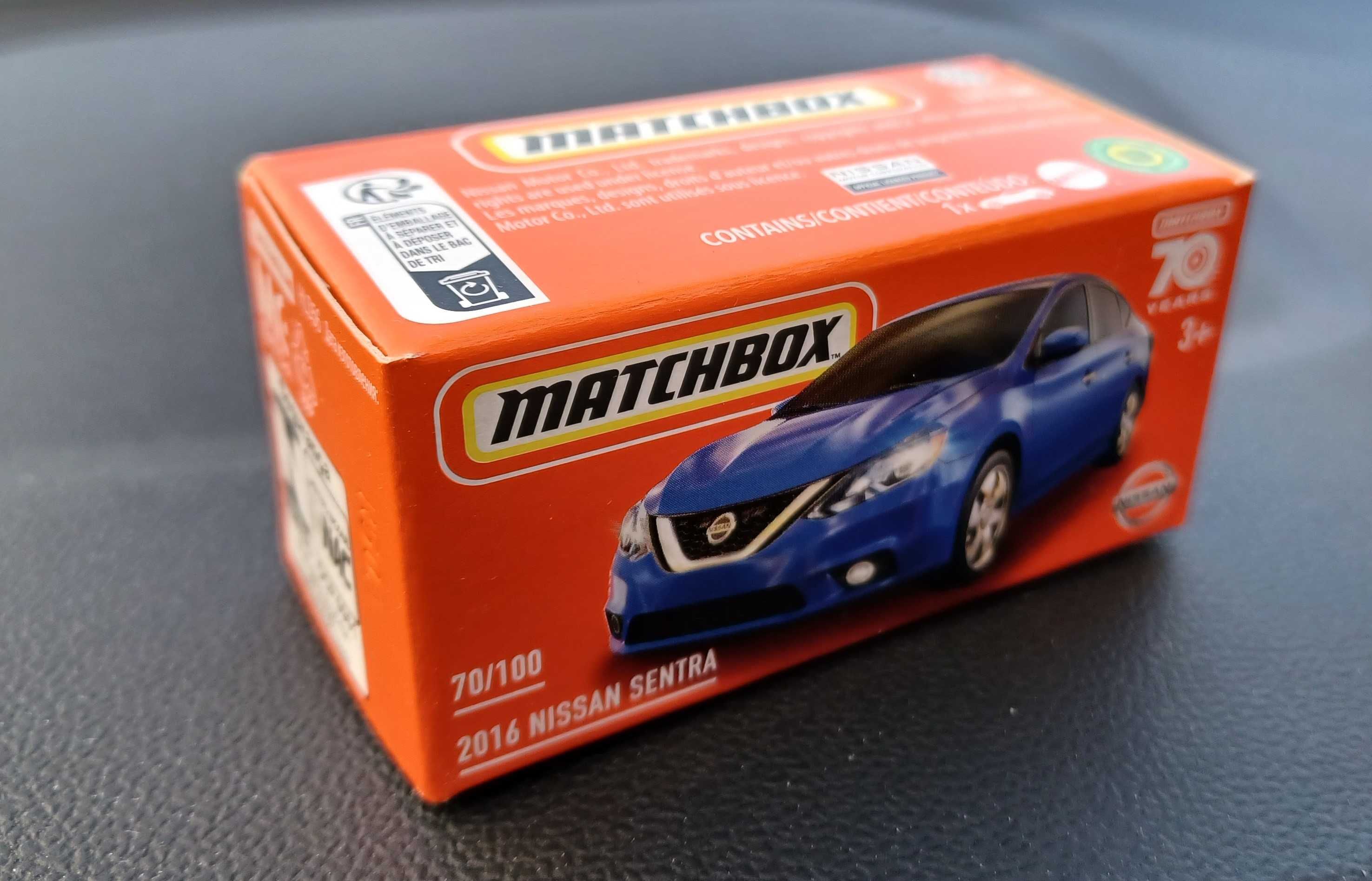 Matchbox Nissan Sentra 2016