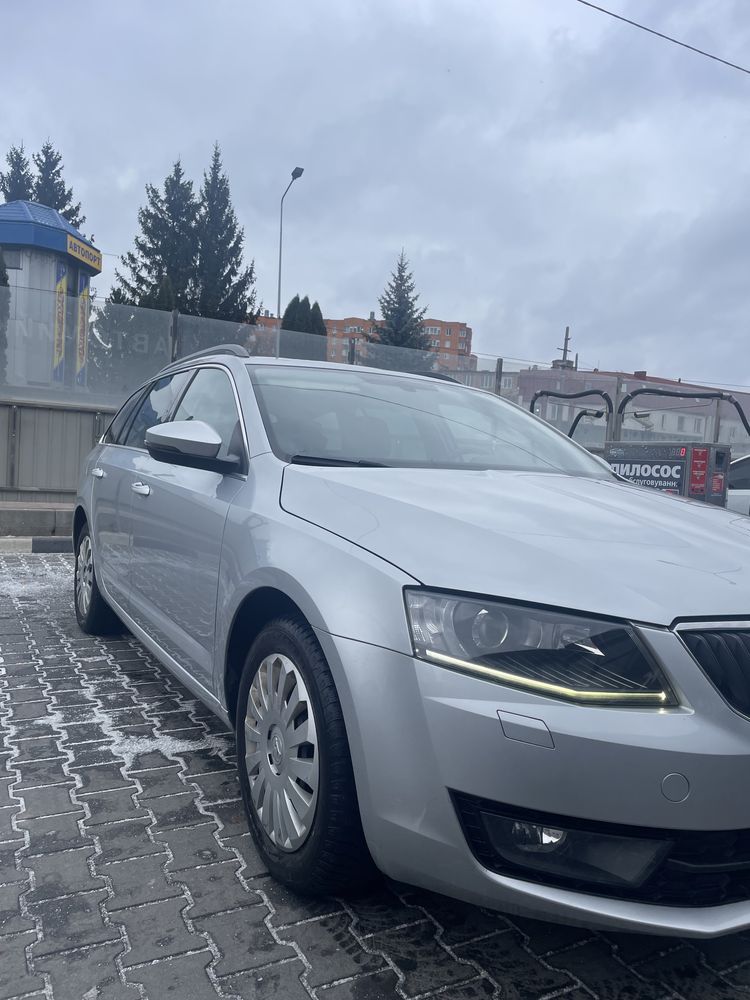 Продається Skoda Oktavia 2.0 DSG