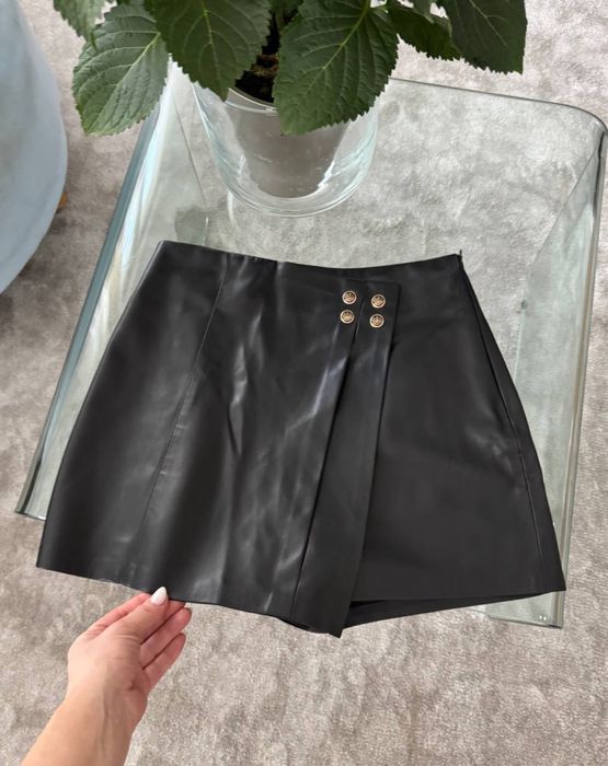 Спідниці шорти Zara М