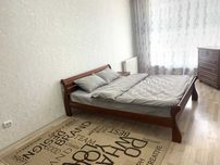 Дружба.Поруч парк. 1 кімната. Квартира подобово