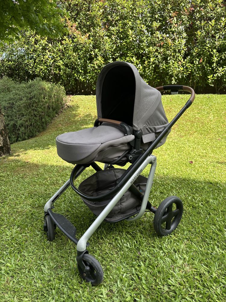 Carrinho de Bebé - Maxi Cosi Lila