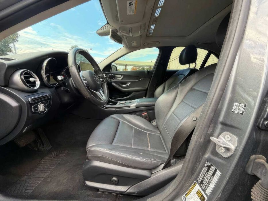 Mercedes-Benz C-Class C 300      2019