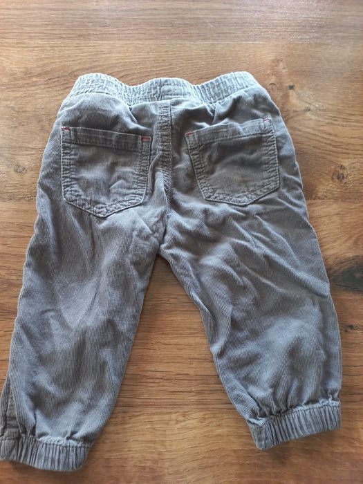 Spodenki niemowlęce sztruksowe lupilu r.68