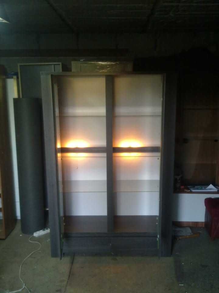 Witryna 120x181x42 z oświetleniem Nowa (dąb grafit)