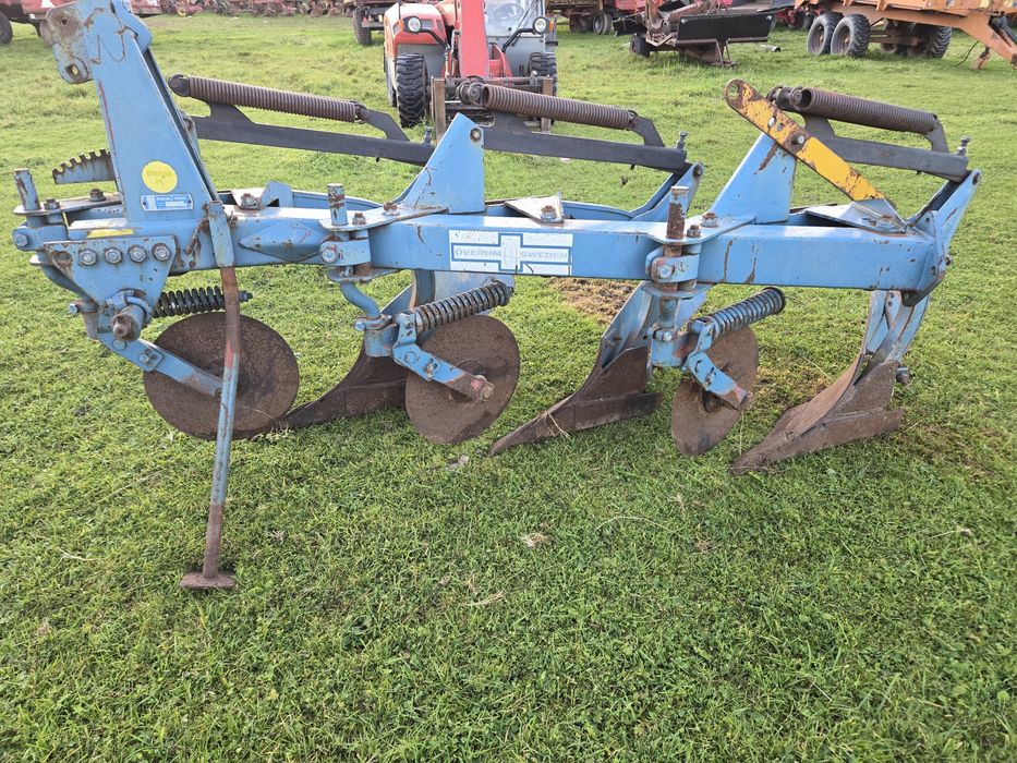 Overum 3x16 Pług Zagonowy