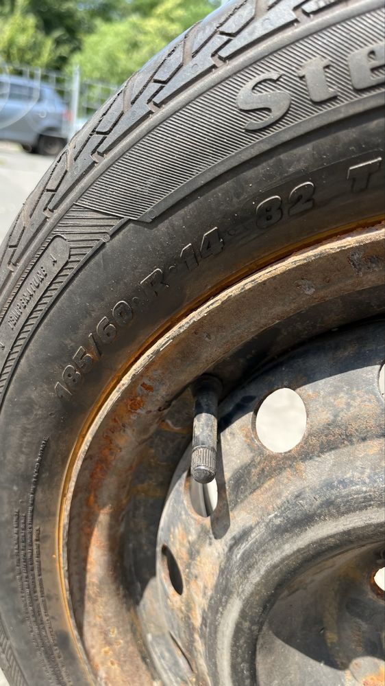 Диск з резиною 185/60 r14 4х100