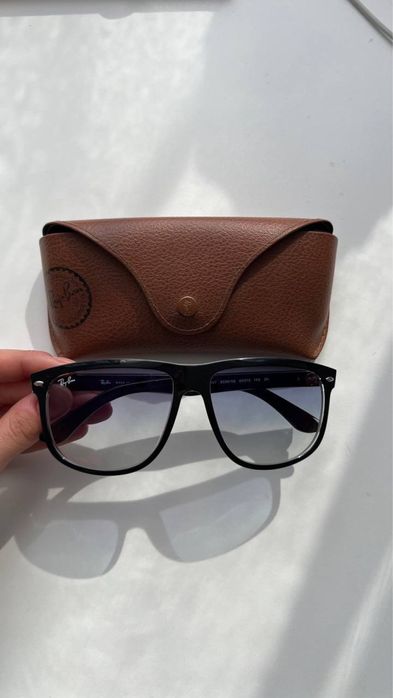 Сонцезахисні окуляри Ray Ban