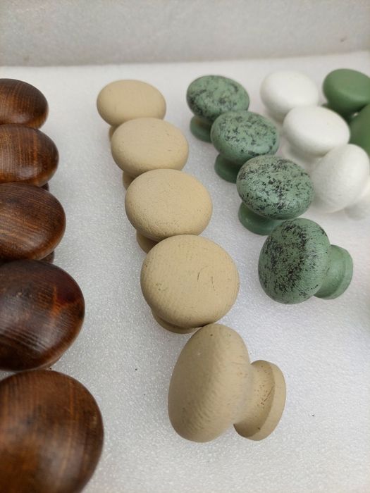 Gałka uchwyt meblowy do mebli drewniany