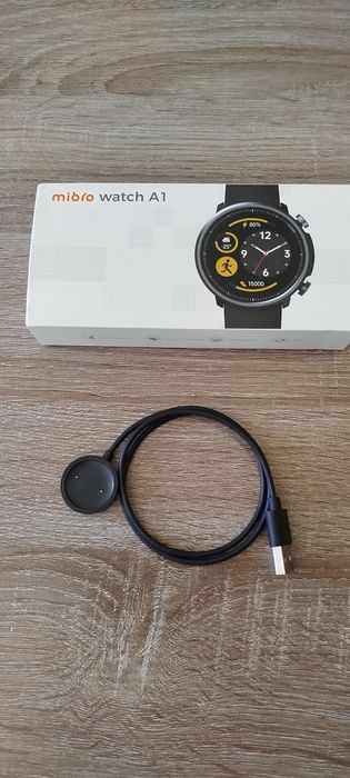 Smartwatch Xiaomi mibro whatch A1
Tudo funcional.
Relógio inteligente