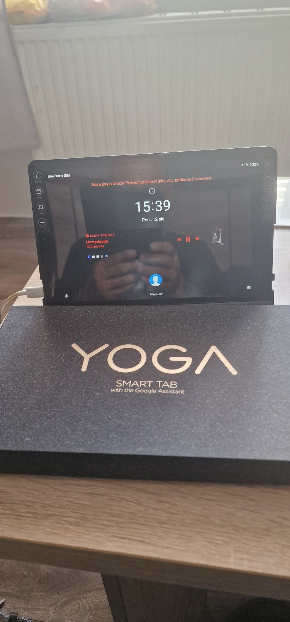 Lenovo Yoga YT-X705L
