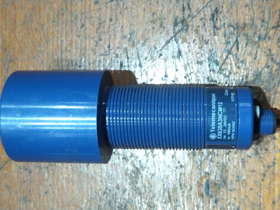 Ультразвуковой датчик расстояния XX630А