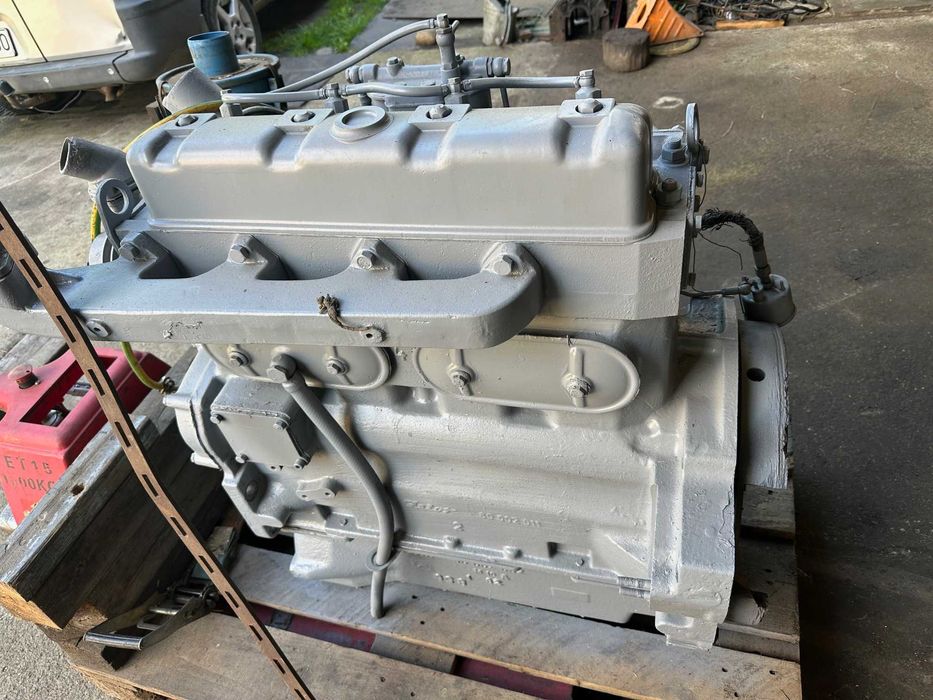 Silnik Ursus Zetor 4 cylidnrowy C-385/8011
