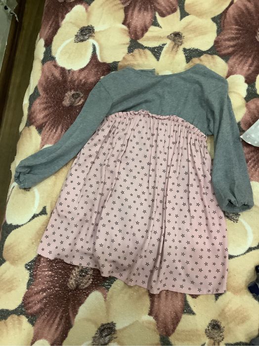 Продам детские платья