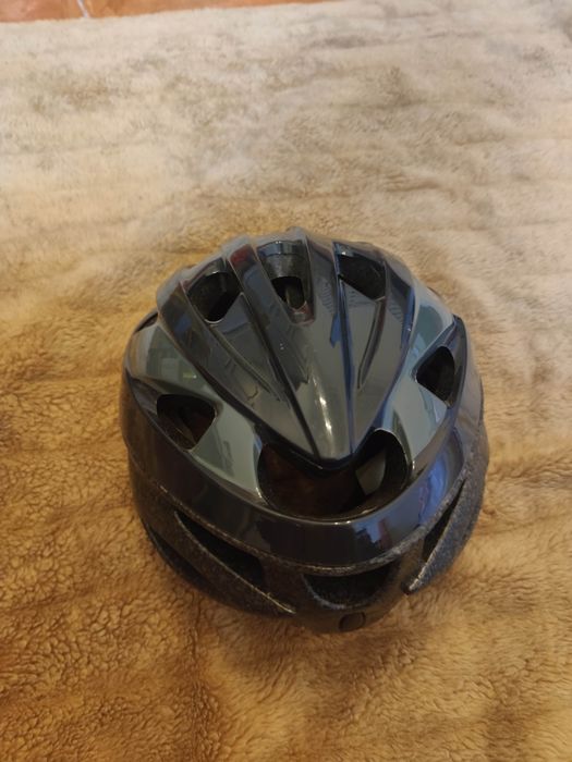 Capacete de bicicleta / trotinete