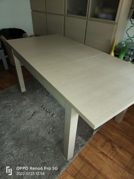 Stabilny stół rozkładany 140/180 x 90