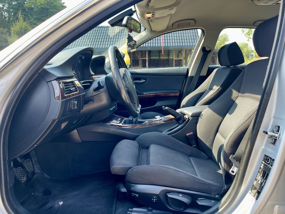 BMW 325I E90 !!! 218 KM !!! 2005 rok !!! Hak !!!