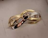 Śliczny złoty pierścionek 1,97g r.15 p585 /ST Jak nowe złoto