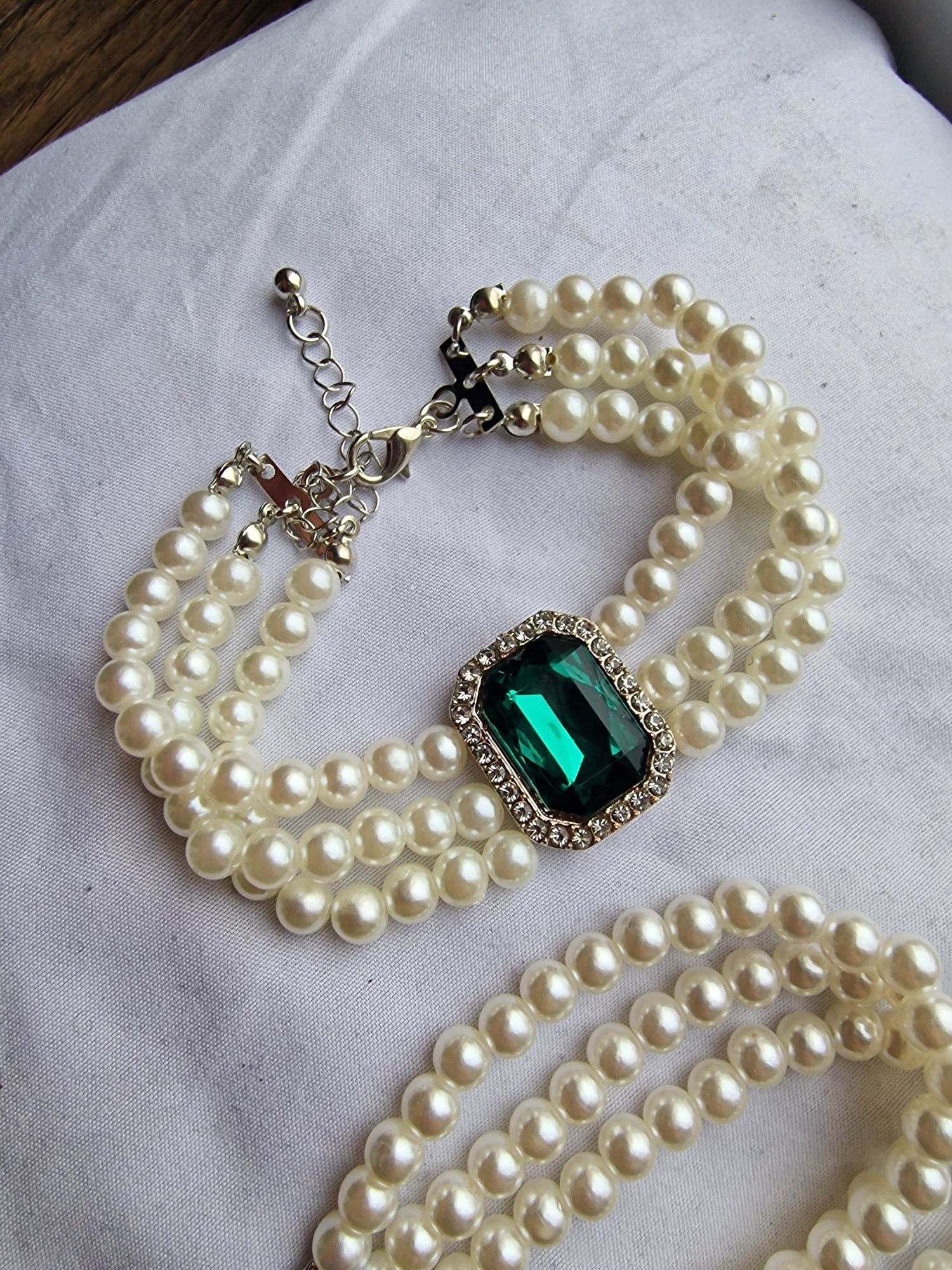 Zestaw biżuterii perłowa kolia naszyjnik bransoletka kolczyki perłowe