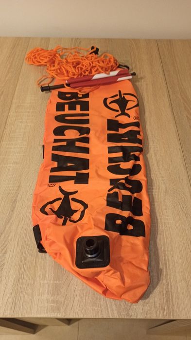 Boia Beuchat Caça submarina