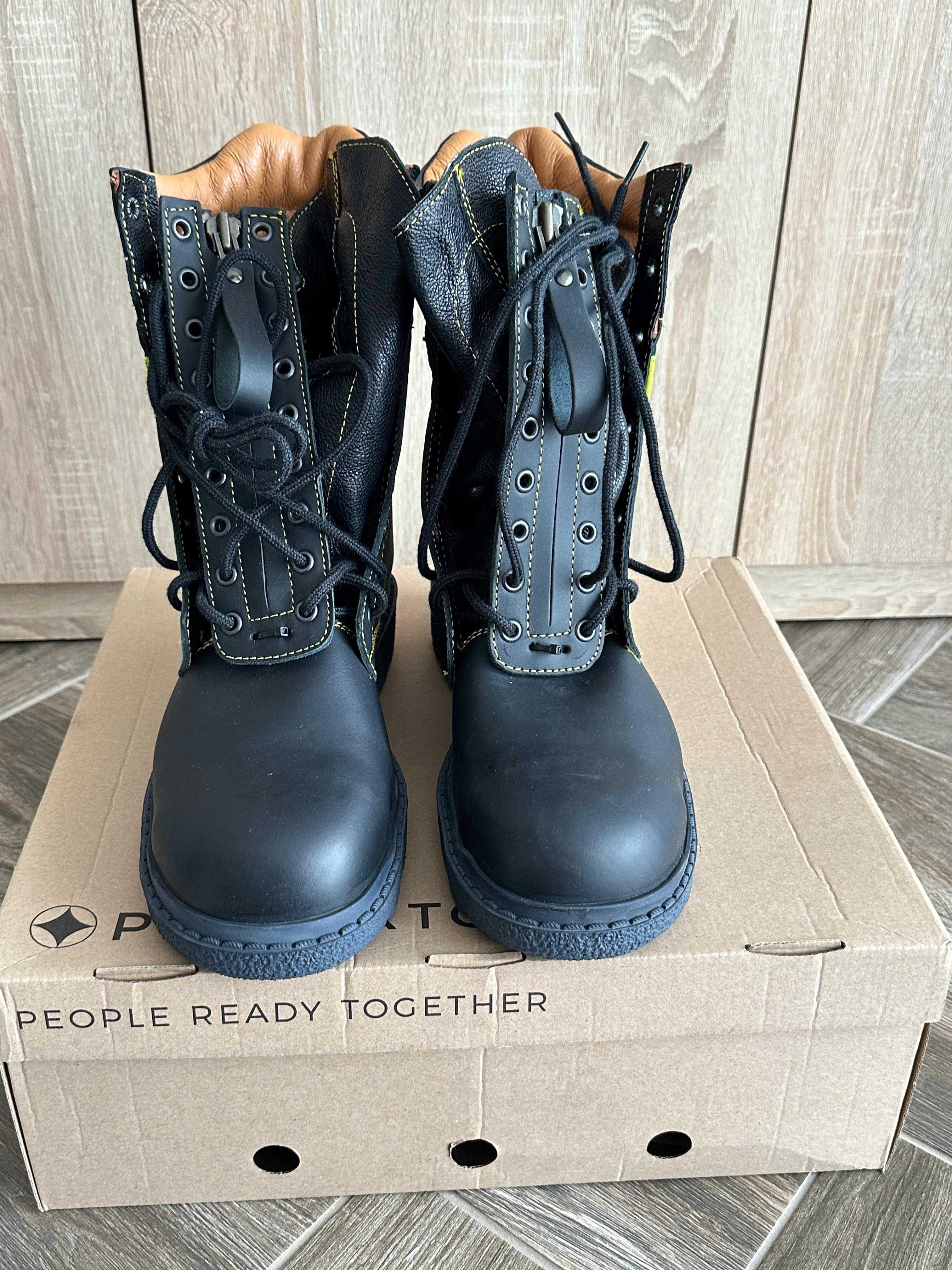 Buty / Trzewiki strażackie Protektor ZERTIX 01 - 110428A r. 43, F2A