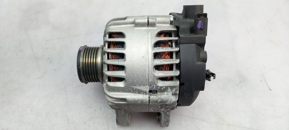 Alternador OPEL Corsa F