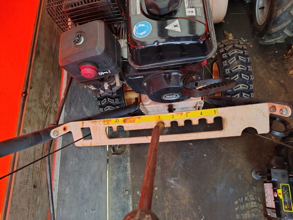 Odśnieżarka spaliniwa