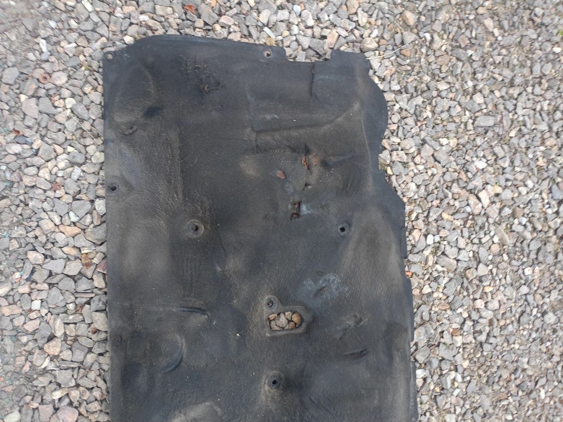 Wyciszenie maski audi 80 B4 1.9 TDI