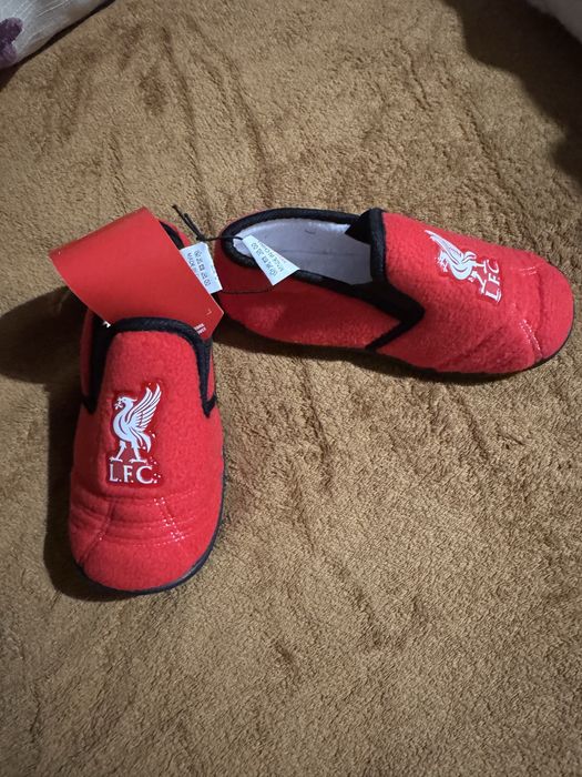 Продам дитяче взуття