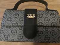 Torebeczka GUESS