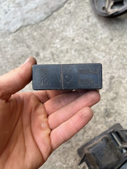 Мелкие детали на BMW E30