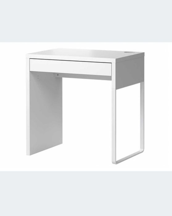 IKEA MICKE biurko 73x50 cm z szufladą 2 za 200 złotych BIAŁE