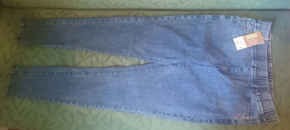 Брюки джинсові нові
