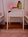 Mesa de cabeceira