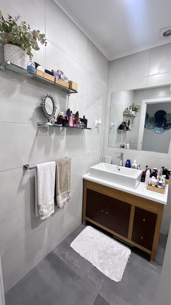 Apartamento T3 completamente renovado